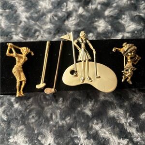 *SOLD* Lot of assorted gold brooches